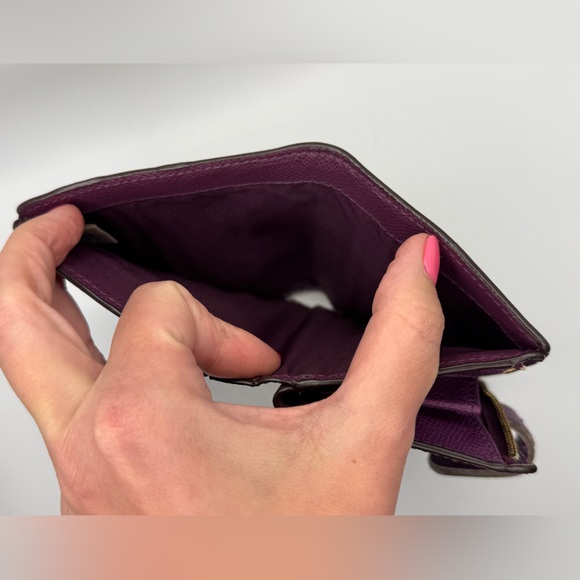 Coach Signature Medium Corner Zip Wallet - Brown/Plum - Picture 7 of 12